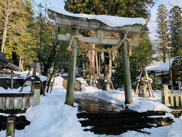 雪国の無人神社！！