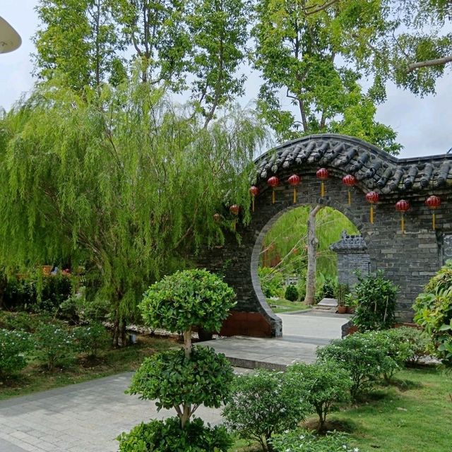 Find Your Zen at Putrajaya's China-Malaysia Friendship Garden