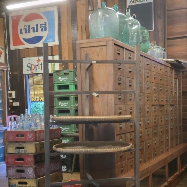 ตลาดน้ำเกาะกลอย