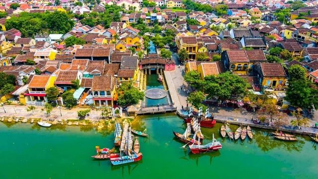 Exploring the Culinary Culture, Scenic Landscapes, and People of Hoi An