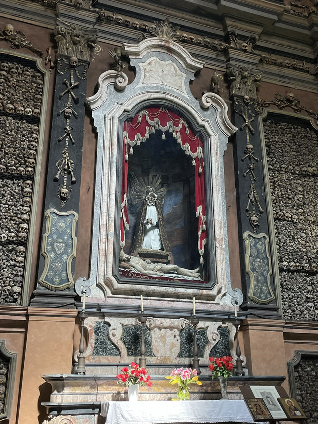 이탈리아/밀라노🇮🇹 세상에서 제일 신기한 예배당이 있는 산 베르나르도 성당