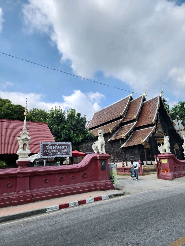 【チェンマイ】ワット・チェディ・ルアンに隣接するお寺 Wat Phantao