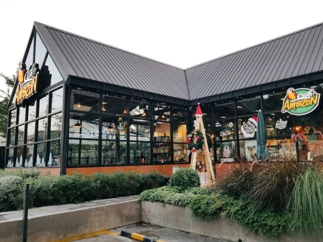 Amazon Cafe สาขาบอนด์สตรีท เมืองทองธานี