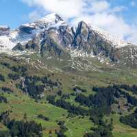 【スイス】グリンデルワルト🇨🇭山々に囲まれた街⛰️