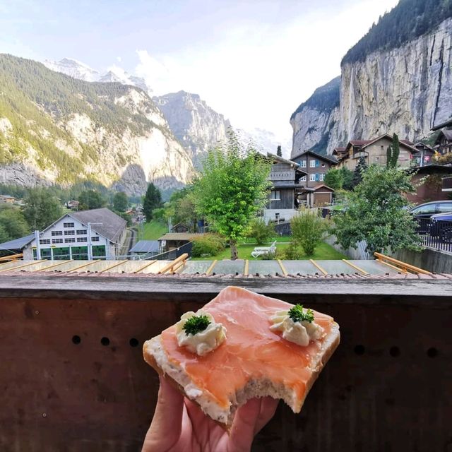 Valley of 72 waterfalls - Lauterbrunnen Valley