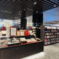 Lost in a Book Lover’s Dream – My Solo Visit to Tsutaya Books