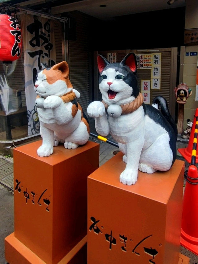 🐾 Exploring Yanaka Ginza: Tokyo’s Cat Lover’s Paradise! 🐱✨