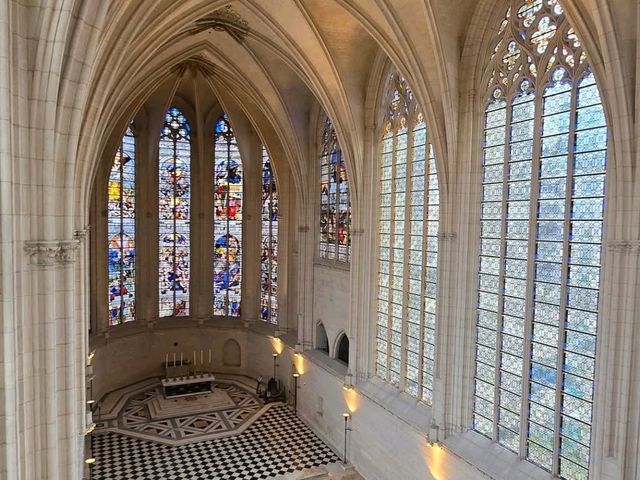 "Château de Vincennes : its iconic landmarks and picturesque"