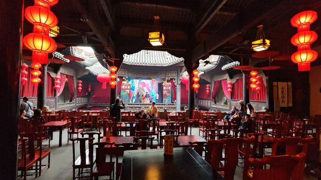 Journey Through Huguang Huiguan Guild Complex