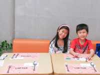 ราดหน้าอาหลิว สาขา LOFTER @ เซ็นทรัลชิดลม