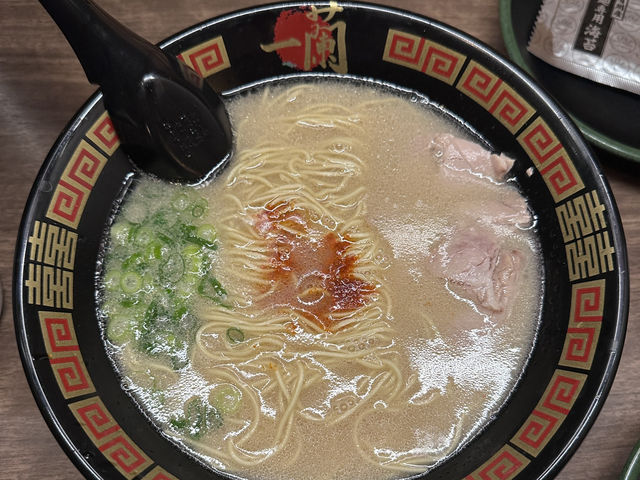 食在福岡🍽️ 一蘭拉麵總公司本店🍜