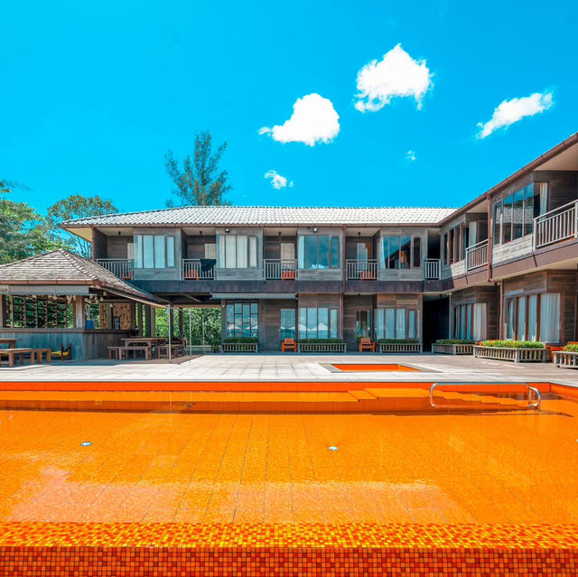 Baan Ploy Sea บ้านพลอยสี เกาะเสม็ด