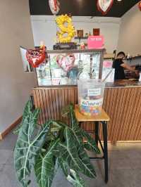 บ้านวิชั่นคาเฟ่ by กระแป๋ง สุรินทร์ 