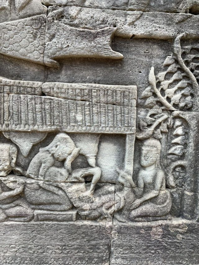 🇰🇭 Bayon: A Temple of Frescos
