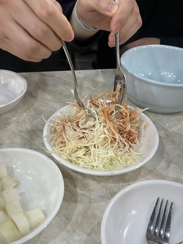 🏛️ 답동성당 & 🍡 신포시장 – 인천 중구의 역사와 맛을 동시에 즐기다