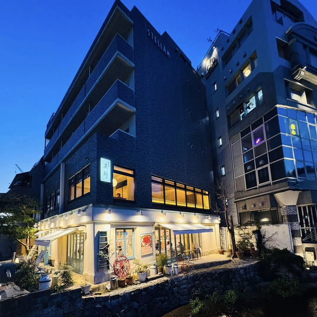 高瀨川夜櫻及名古屋西原咖啡廳果然名不虛傳