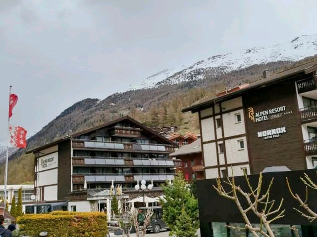 瑞士-策馬特，房間陽台就能看到馬特洪峰---Hotel Alpen Resort &Spa