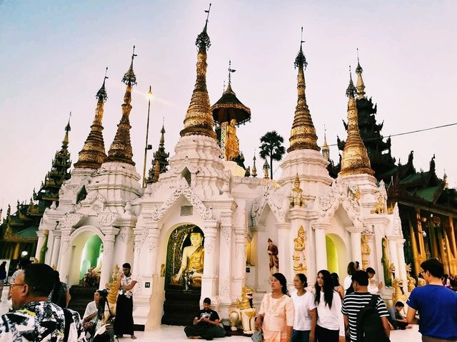 Shwedagon Pagoda: The Glorious Crown Jewel of Myanmar