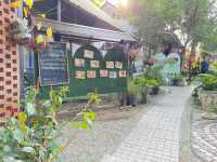 ร่มประดู่ คาเฟ่