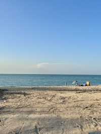 A Quiet Day Wandering Through Kuwait – Bayside Walks & Tower Views