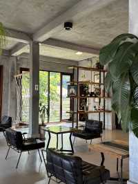 Naked espresso คาเฟ่สวย บรรยากาศดี ที่วังเวียง