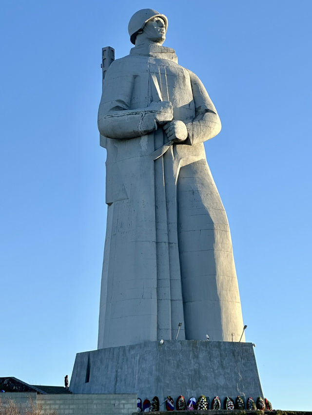 A Silent Giant Over Murmansk—Meeting Alyosha at Dusk