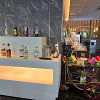 ห้องรับรองเฟิร์สคลาสแห่งใหม่ SAT - 1