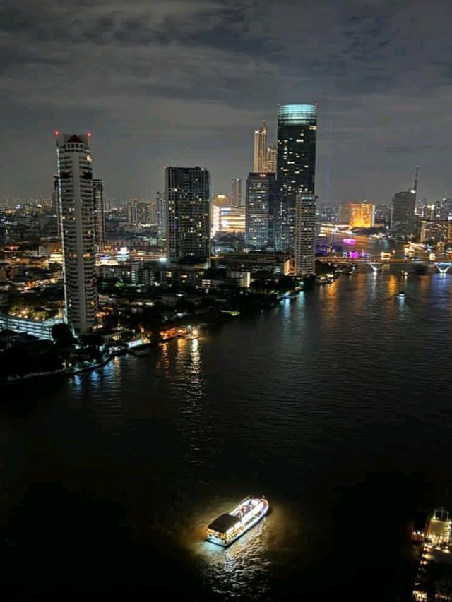 🌊 Chatrium Hotel Riverside Bangkok – Luxury Living by the Chao Phraya
