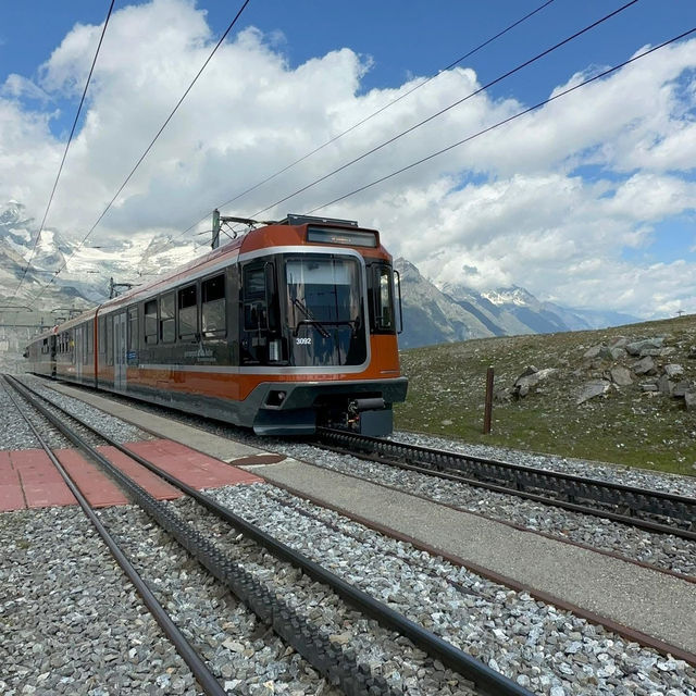 Escape the Summer Heat at Riffelsee: Zermatt’s Mirror Lake with a Matterhorn View
