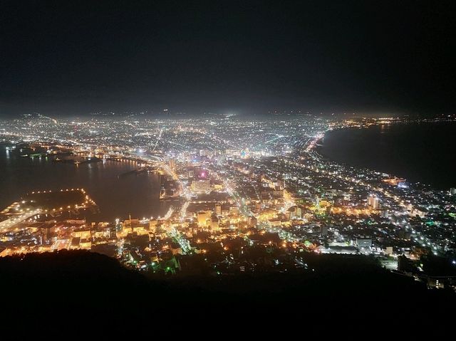 自駕上函館山睇夜景