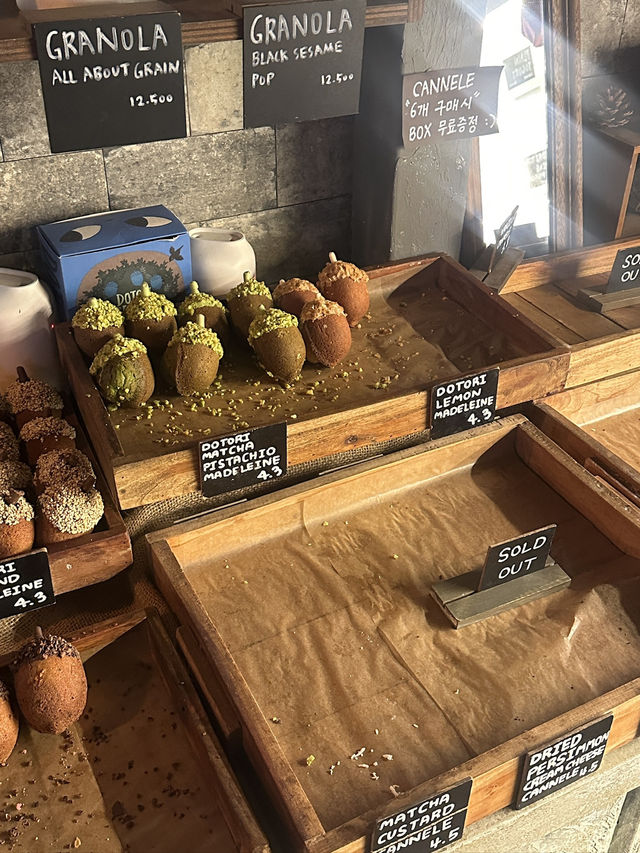 ☕ 안국 카페 후기 🪟