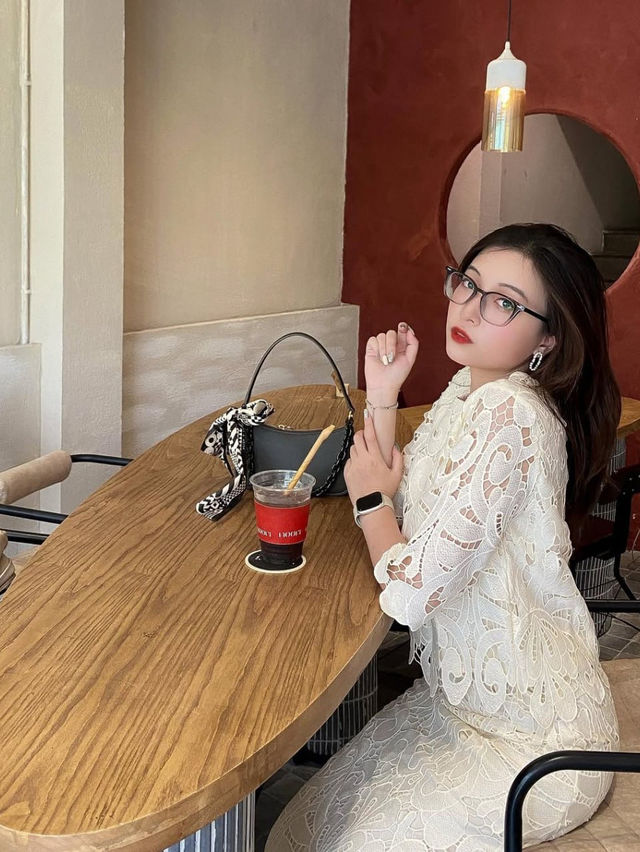 Noori Cafe & Bistro