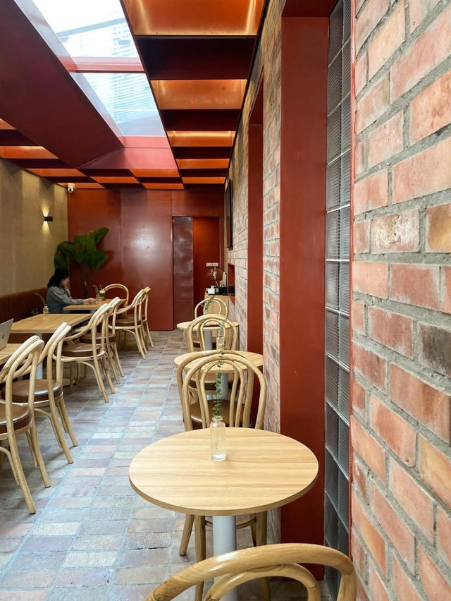 Woop Woop Cafe & Bistro