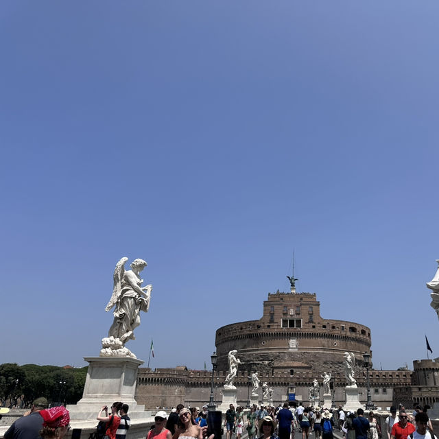 Ponte Sant’Angelo – The Iconic Bridge of Rome with Stunning Views