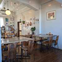 cafe&shop kaguya