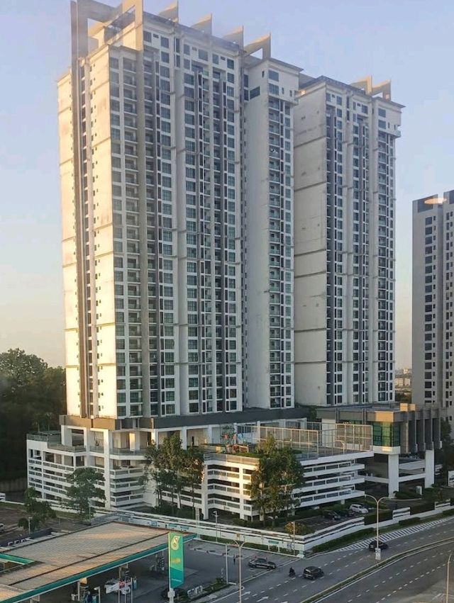 🏨💫 Hotel Granada Johor Bahru – Chic Comfort Near JB's Trendy Hotspots! 🇲🇾🌆