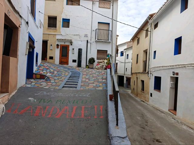 Wandering Through Chelva