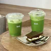 Sho.Cozyhouse คาเฟ่บรรยากาศอบอุ่นในกรุงเทพฯ 🍵🏠✨ 