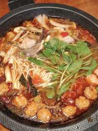 深圳黔鑫酸湯牛肉火鍋