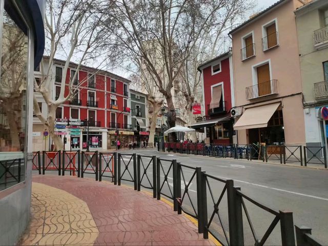 Wandering Through Xàtiva
