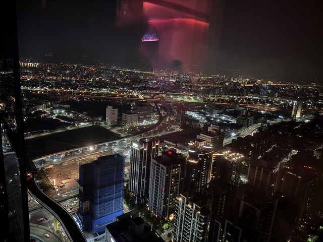 【新莊美食】旨醞鐵板料理｜高樓夜景佐極致海陸饗宴