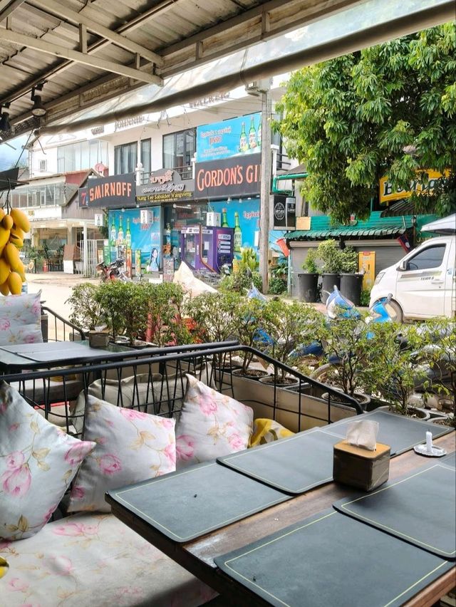 🍹: Happy Mango Thai Restaurants ร้านวังเวียง ลาว