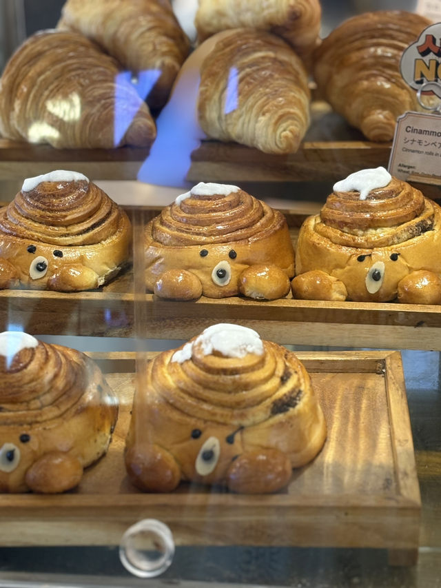 아이콘 발리 아오야마🥐