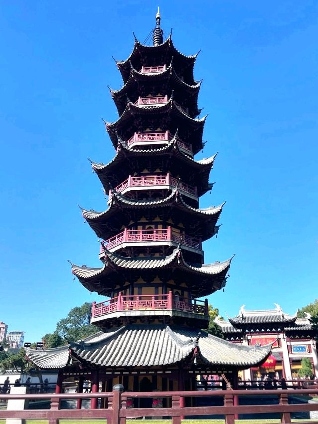 Longhua Temple – Oldest Buddhist Temple in Shanghai