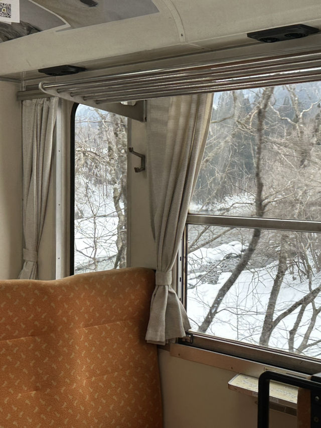 ❄️ 一個車窗望出去的冬日童話｜秋田內陸線  