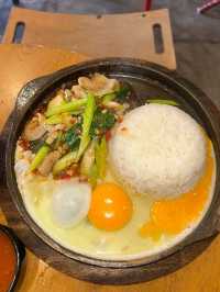 ราดหน้ามหานคร 