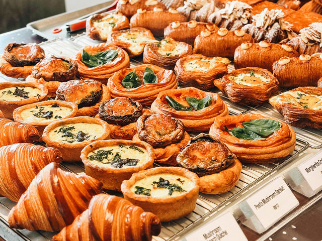 Magnificent Park Bakery in Sepang