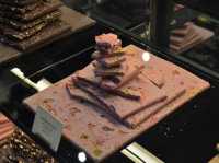 Miyahara ร้านไอศกรีม/ร้านหนังสือสุดคลาสสิกที่ไทจง