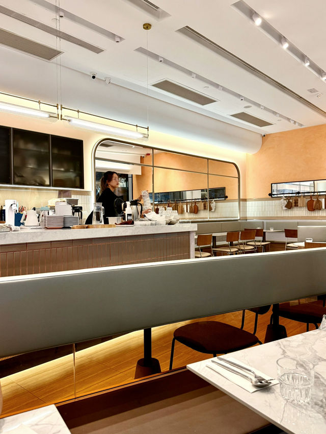 新店!淺木色溫暖風Cafe☕️ 新店!淺木色溫暖風Cafe☕️