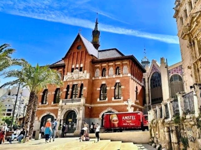 瓦倫西亞 | 絲綢交易所 La Lonja de la Seda:體現皇宮貴族美學 瓦倫西亞 | 絲綢交易所 La Lonja de la Seda:體現皇宮貴族美學